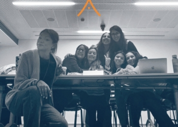 Cuando las cámaras se van, la ayuda sigue