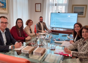 Programa OLA para la inserción laboral: Aguas de Alicante presenta resultados de la segunda edición, junto a Cruz Roja y al Ayuntamiento