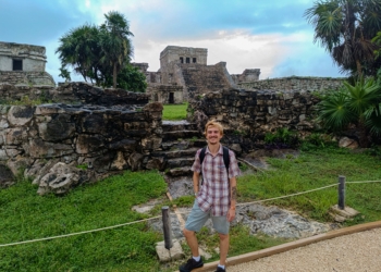 «La historia puede ser como un cuento, siempre que te la expliquen bien»