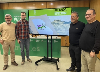 El éxito del libro «Bon Profit, Petrer», que se agotó en apenas 12 minutos, impulsa una segunda edición