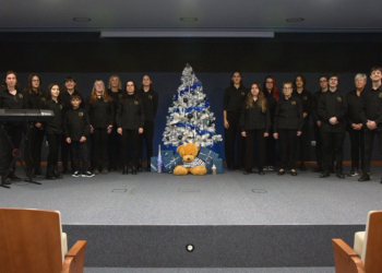 «En Asimetría somos personas muy diferentes unidas por el amor a la música»