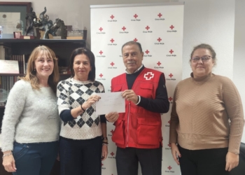 El Mercadillo Solidario Navideño recauda 700 euros para los afectados por las inundaciones de la DANA