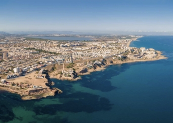 Torrevieja comienza 2025 con 106.350 habitantes empadronados