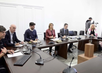 El jefe de Bomberos afirma en la comisión municipal sobre la dana que “se trabajó con el máximo de efectivos posibles”