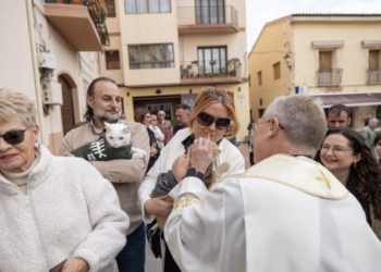 La celebración de San Antón en l’Alfàs del Pi y la tradicional bendición de mascotas será el domingo 26