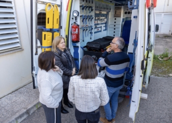 El IES L’Arabí adquiere una ambulancia para la formación del alumnado con la mediación de Sanidad