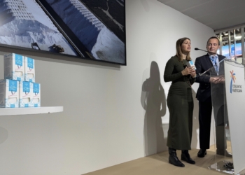 El sabor de Santa Pola: las exclusivas escamas de sal marina se convierten en reclamo turístico