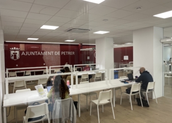 La Sala de Estudios 24H de Petrer alcanza los 75.000 accesos y las 2.100 personas registradas
