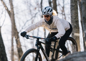 Jolanda Neff y Sam Gaze lideran el cartel de la Shimano Super Cup Massi MTB XCO en La Nucía