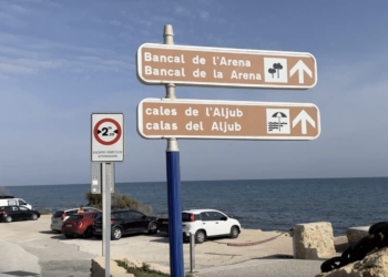 La Policía Local de Santa Pola consigue erradicar la presencia de caravanas y acampadas en el camino del cabo