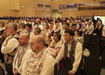 La ‘Crida’ anuncia la llegada inminente de las Fallas de Benidorm 2025