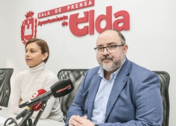 Elda inicia el proceso de señalización de los caminos de las partidas rurales y enclaves diseminados del municipio