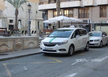 Elche contará con 117 nuevos conductores para el servicio de taxi