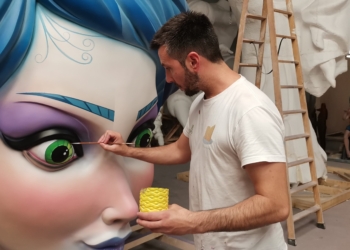 «No abandonamos el sentido crítico, que es la esencia de las Fallas»