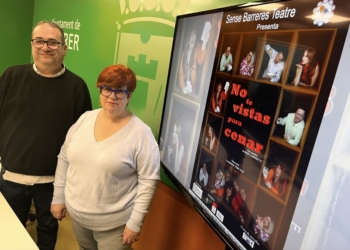 Sense Barreres Teatro estrena su tercer montaje teatral “No te vistas para cenar”