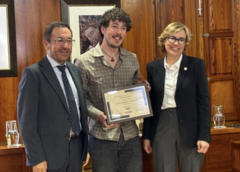 Daniel Sousa recibe el II Premio Internacional de Periodismo y Turismo Sostenible ciudad de Xàbia