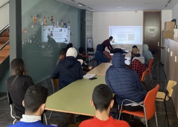 Bienestar Social forma a personas migrantes en herramientas digitales para mejorar la empleabilidad