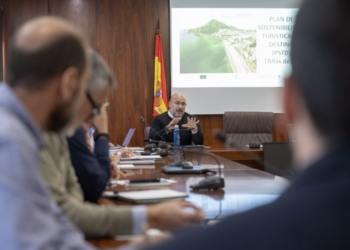 El Consejo Municipal de Turismo de l’Alfàs aborda la implementación de la Smart Office y los PSTD