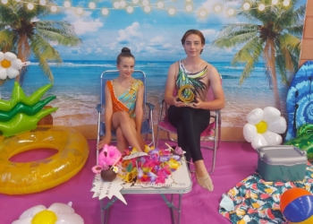 «Lo más importante para la rítmica es la coordinación y la disciplina»