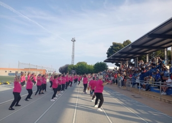 La empresa de las Escuelas Deportivas de Sant Joan reclama el pago de las facturas que los grupos de la oposición no quieren pagar