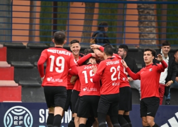 El C.F. La Nucía ya es líder de la clasificación