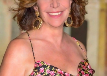 «El teatro nos alimenta el alma»