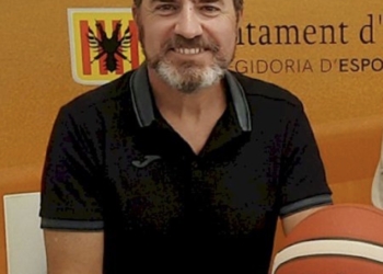 «Nuestro principal objetivo es hacer crecer el baloncesto femenino»