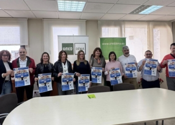 El Ayuntamiento de Xàbia junto con la UNED de Dénia presentan la primera edición de «1 libro x 1 kilo» en favor de Cáritas