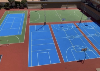 La Generalitat abre los espacios de los centros educativos a clubes deportivos y entidades socioculturales que han perdido sus instalaciones por la riada