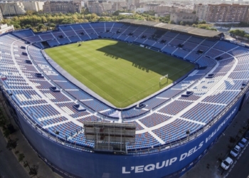 València modificará la ordenanza de contaminación acústica para permitir las fan zone