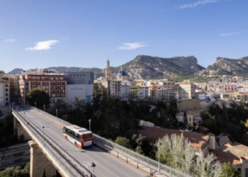 Alcoy pone en marcha un amplio dispositivo de movilidad para las Fiestas de San Jorge 2025
