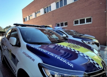 22 vehículos de las policiales locales de Petrer y Elda y el Cuerpo Nacional de Policía han vigilado las dos ciudades durante el apagón