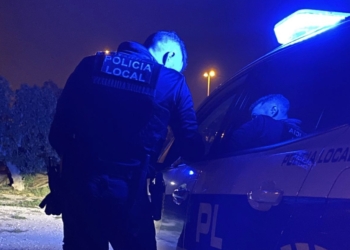 La Policía Local de Elda realiza una treintena de intervenciones durante las doce horas en las que la ciudad ha estado sin suministro eléctrico