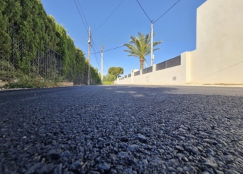 Elda finaliza los trabajos para la mejora del asfaltado en la Partida del Meli