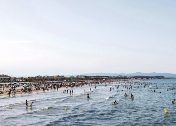 València aprueba el Plan de Salvamento y Socorrismo en las playas de la ciudad