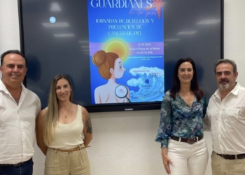 El sábado se celebra una jornada de detección precoz de cáncer de piel en la playa de La Mata