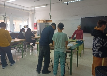 «Dentro del aula conviven bien las diferentes culturas, respetándose»