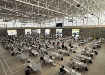271 estudiantes comienzan la PAU 2025 en el Pabellón Muixara