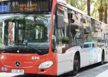 Alicante recupera la gratuidad en el autobús urbano hasta los 14 años desde el 1 de julio