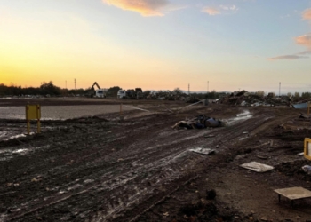 Trabajos de acondicionamiento en la zona de las carpas