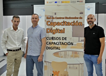 El IES Cap de l’Aljub formará a personas adultas de Santa Pola en competencias digitales