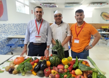 De la huerta al comedor: colegios de la Vega Baja de Alicante priorizan la gastronomía ecológica y de proximidad