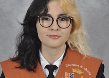 Un TFG de la UA desarrolla una aplicación de realidad virtual para mejorar la inteligencia emocional en adolescentes