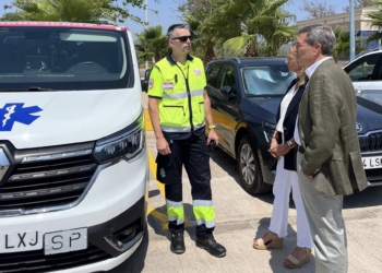 Sanidad invierte cerca de 7 millones de euros para incorporar a la flota de ambulancias 16 nuevas unidades y ampliar el horario en otras seis