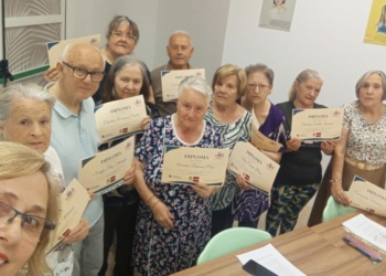 La Oficina de Atención a las Personas Mayores de Elda refuerza su papel como punto de referencia con 59 consultas atendidas en el primer semestre de 2025