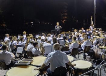 La Lira estrena la programación veraniega Estiu Festiu con un concierto en el Museo al Aire Libre VRA