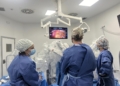 El Hospital Arnau de Vilanova alcanza las 100 cirugías bariátricas con el robot Hugo RAS