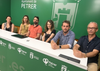 Ayuntamiento y plataforma de afectados siguen mostrando su oposición por vía judicial a las torres eléctricas en el paraje de la Sierra del Caballo