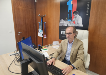 «Poder acceder a ingresos variables motiva mucho más a los funcionarios»