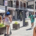 Benidorm refuerza la señalización y el control sobre el uso de patinetes en zonas peatonales